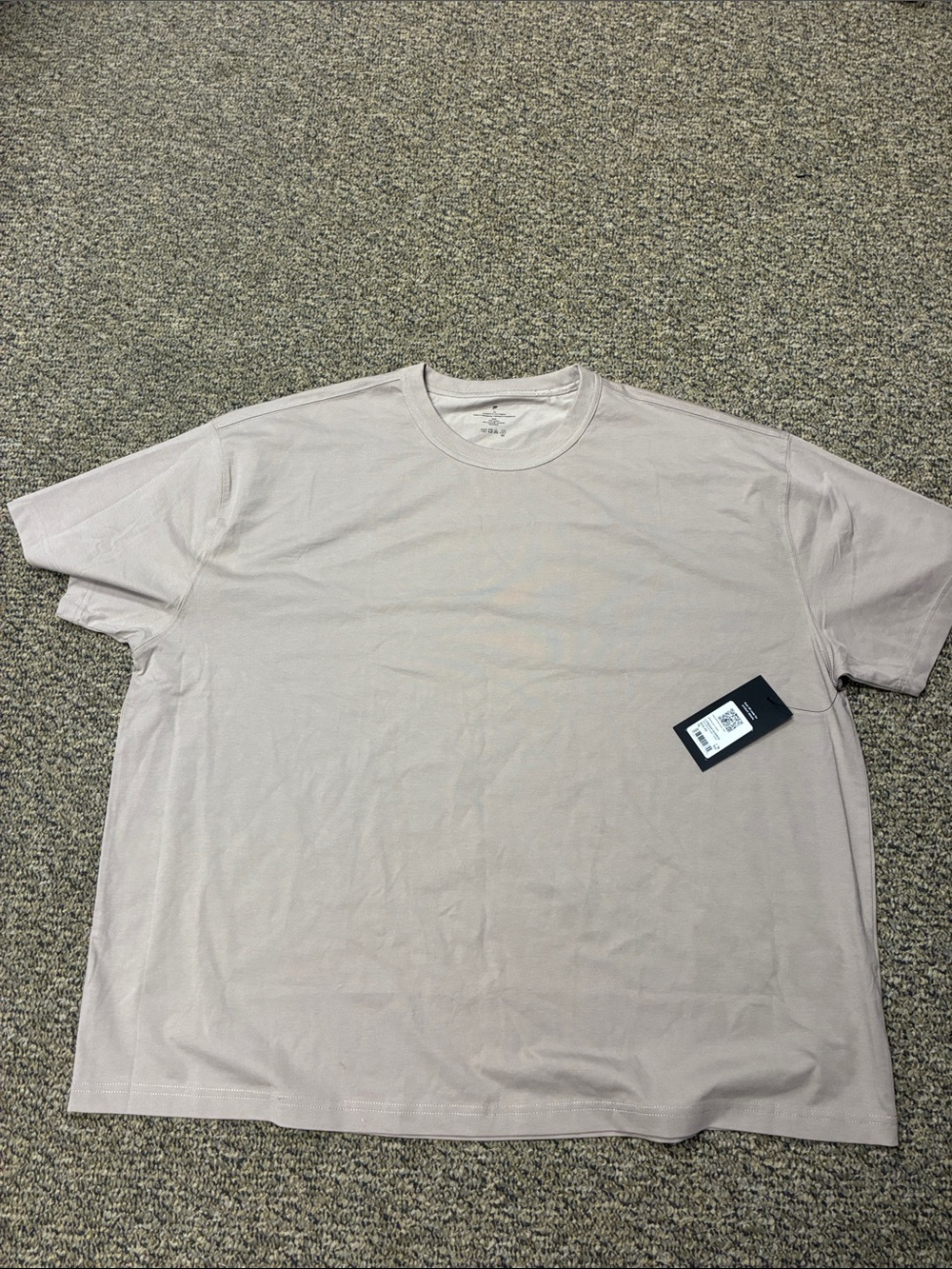 NWT Fabletics Men's Crew Tee in Light Taupe